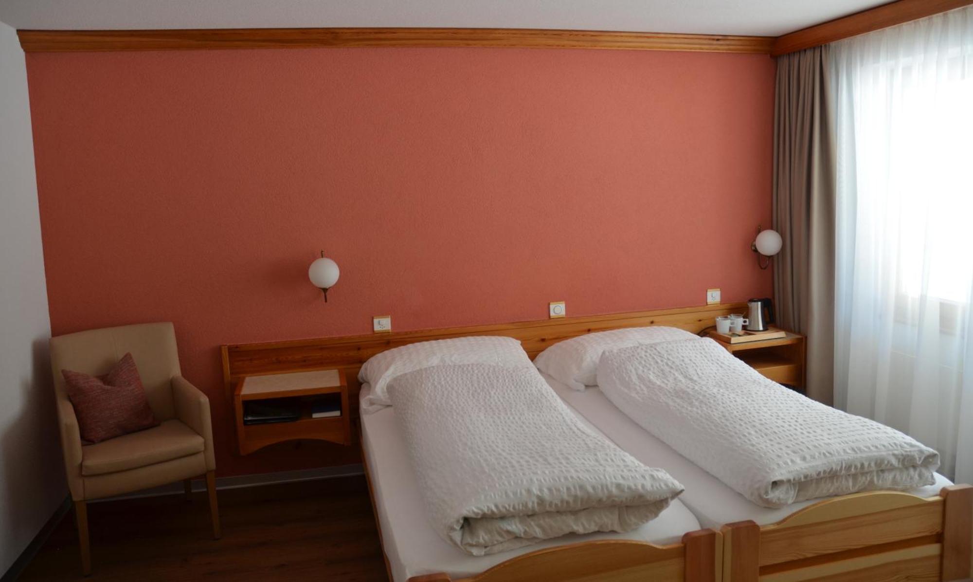 Ski-In/Ski-Out Hotel Sport Saas-Almagell Pokoj fotografie